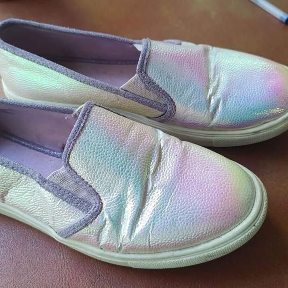 Wonder Nation womens teen loafers sz 5 slip on shoes like dudes iridescent color